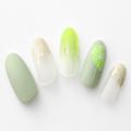 【365日ネイル】グリーンのツートンでか爽やかに…涼感のあるグリーングラデネイル |