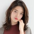 マロンブラウンカラーで大人かわいく！おすすめのヘアカラー＆コスメ |