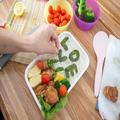 暑い日も美味しく安全に♡夏場のお弁当対策ポイント&お助けグッズ -