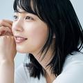 女優・あーちすと のんさんインタビュー｜「美容も創作も悔しさや怒りがパワーの源」のん