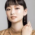 久しぶりの外出日には…濡れツヤベースで品のあるゴージャスさを演出｜人気H&M 中山友恵さ