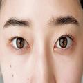 トーンのアイシャドウで洗練EYEに！ 一目で「おしゃれ♪」なメイクのポイントを解説【儚げ