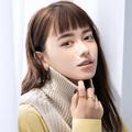 難易度高めなイエローコスメに挑戦！ 【山本舞香×北原果】簡単に洒落るイエローワントー