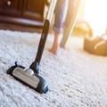 リビングを片づけると外出費が下がる!?その理由とは -