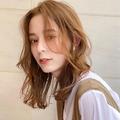 【20代・30代おすすめヘア秋編】小顔効果抜群の前髪なしロング！ カジュアルの中にも女性ら