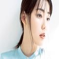 頬の毛穴、広範囲のシワはシャネルのハイライトのツヤで払拭して美肌に！｜人気H&Mがレク