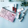 『RMK』は赤、『ジルスチュアート』はピンク。フェミニンな旬顔を作れる限定コフレセット