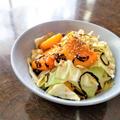 旬の柿で美ヂカラを引き上げ♪「柿とキャベツの塩昆布サラダ」Today’s SALAD #144 |