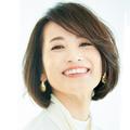 ［40代の2020年最新髪型］前髪がポイント！伸びても綺麗なかき上げバングス［ショートヘア