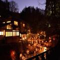 阿蘇・黒川温泉で大切な人と幻想的な夜を。約500個のやさしい灯りが揺らめく「湯あかり」