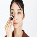 【肌タイプ別】乾燥肌やオイリー肌…“極薄ベースメイクの”メイク直しをプロが伝授！