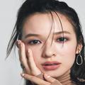 人気H＆MがハマったSUQQUのリップでロマンティックなしゃれ顔に変身♪ |