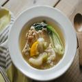 弱った胃腸にも優しくほっこり。柚子香る押し麦と鶏肉のスープ -