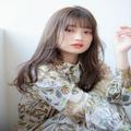 ストレートパーマを活かした髪型で美髪を叶える。大人女性に似合うスタイル集 - ビューテ
