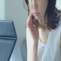 地雷メイクがやめられないアラサー女性「最高に盛れるけど、恥ずかしい…」 | ビューティ