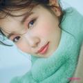 2021年下半期・中野明海さんのベストヒットメイク。ポップな色の掛け合わせで大人の色遊び
