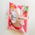 いちご好きにはたまらん…！【ローソン】もちもち食感と甘～いクリームが絶妙にマッチし