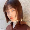 柔らかツヤ感カラー＆カジュアルクールな切りっぱなしボブ｜最旬ヘアカタログ |