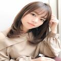 似合うが見つかる「ミディアム×ストレート」の髪型特集。前髪あり・なし派さんも必見 -