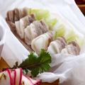 電子レンジで時短・簡単！くるみダレで食べる！かぶの肉巻きレンジ蒸し＆赤かぶの浅漬け