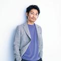 俳優・安田 顕さん「人間皆、ひとりひとりが主人公」｜映画『私はいったい、何と闘ってい