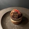流石の一言。【LAWSON×GODIVA】有名パティスリーと勘違いするレベル！「神コンビニスイーツ」