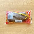 「もっちり食感がたまらない♡」ローソンの“新作チョコパン”はあと引くおいしさ！ - ビ