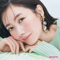 波瑠×犬木 愛。透け色レイヤードメイクで、透明感たっぷりの春顔に♡ | ビューティーガー