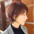 表情豊かに大人感UP。心機一転のイメチェンは［最旬ショートボブ］一択で -