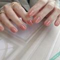 目指すは愛され指元美人！オフィスネイルは「肌なじみ」がキーワード -