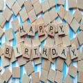 《例文》先輩に喜ばれる誕生日メッセージを。感謝や尊敬を伝える言葉まとめ - ビューティ