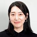 プチプラコスメでツヤ感としゃれ感を意識した大人の春メイクにトライ！｜美容エディター