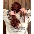 風変わりなポコポコ三つ編みの編みおろしアレンジ |