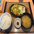 やよい軒で新発売の「豚キャベ定食」 1度で2度おいしい神メニューだった - ビューティーガ