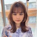海外発！今「姫バング」が熱い！最新トレンドのミディアムヘア |