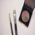現役ヘアメイク直伝♡3STEPで失敗しない！初心者さんでも3分で眉をキレイに描くやり方 - ビ