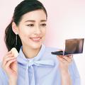 ［シミも毛穴も消える！］ベテラン美容編集が選ぶファンデ4選 -