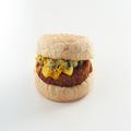 「スタバ」におしゃれ過ぎるカップ入りサラダや、絶品スイーツが登場！優しい気持ちにな