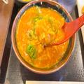 丸亀のトマたまカレーライス食べてみた 卓上の「アレ」を入れたら専門店を超えた… - ビュ