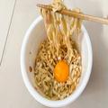 どん兵衛の豚ニンニクまぜうどん食べてみた 「アレ」を入れたらギルティすぎる味に… - ビ