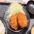 松のや、「うますぎ」話題の絶品メンチかつを食べたら 肉汁の「洪水」に圧倒された - ビュ