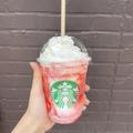 【スタバ】SNSでいまバズり中の「新作フラぺチーノ」おすすめカスタマイズは？ - ビューテ