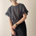 二の腕カバーの天才だわ！ニコアンドの「華奢見えトップス」Tシャツとは思えない華やかさ