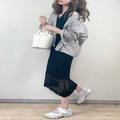 いい女こそ「スニーカー」がんがん履いてる説。きれいめ梅雨コーデ5選 -