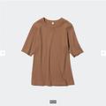 可愛くて体型カバーもできるなんて…ユニクロのトップスが凄すぎ！全部欲しい「優秀トッ