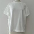 【2022年夏】いつも同じ…を卒業！「大人のTシャツコーデ」 - ビューティーガール