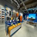 皇居ランナー必見！進化系ランシューズショップ【HOKA 丸の内店】が面白いワケって？！ -