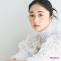堀田真由さんのMYベスコスを発表！ セルヴォークの「赤みブラウン」パレットをヘビロテ中