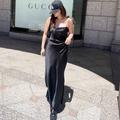 【ZARA】上級者ムード漂う「黒ワンピ」4つ - ビューティーガール