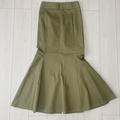 GUのバズリスカートはどう着こなすのが正解？ちょっと変えるだけで垢抜ける♡正解コーデ